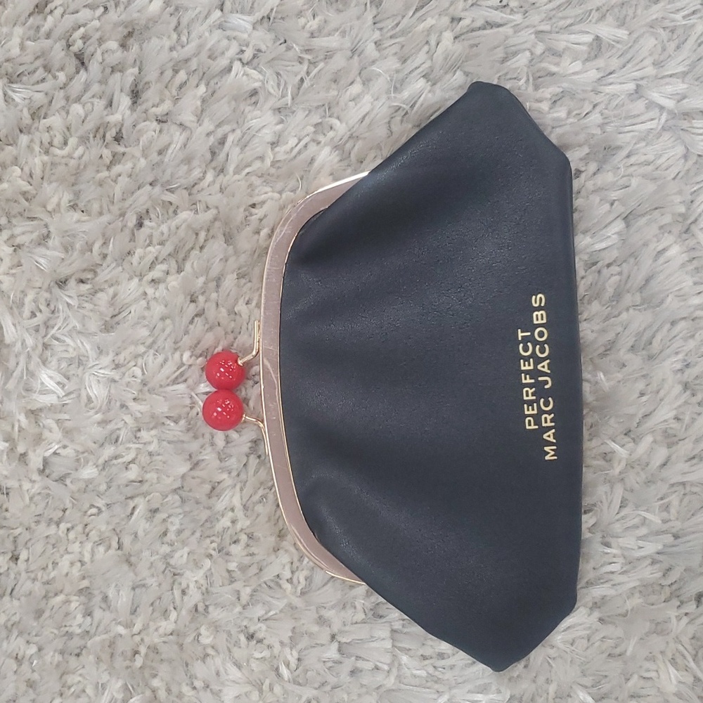 Marc jacobs clutch with red